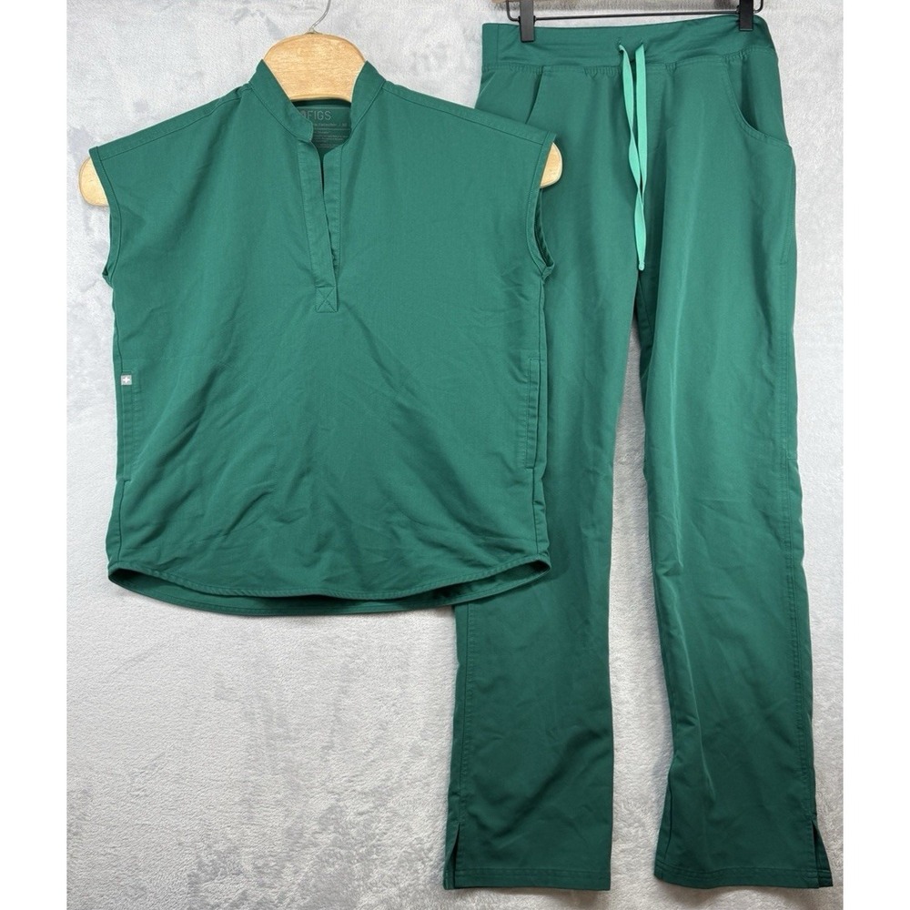 FIGS Scrubs Kade Straight Cargo Pants ST & Rafaela Oversized Scrub Top XS Set